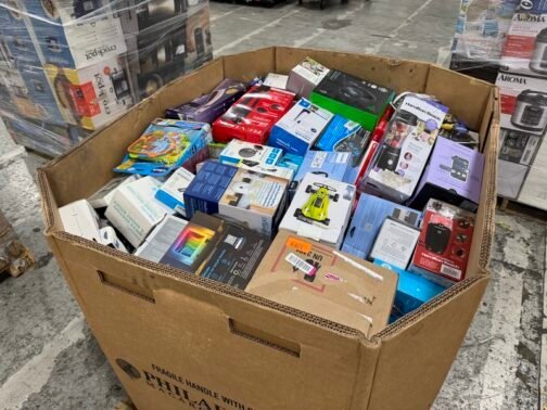 Target Electronics Pallet - Image 6