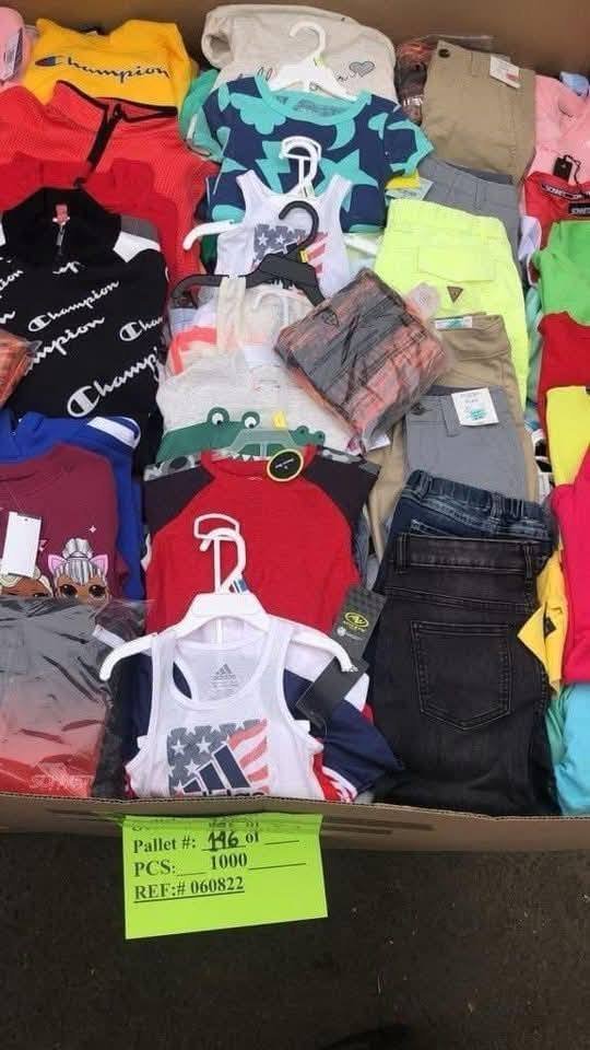 Pallets of kids clothing available all brand new - Image 3