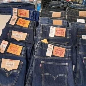 Levi’s jeans 👖 pallets available
