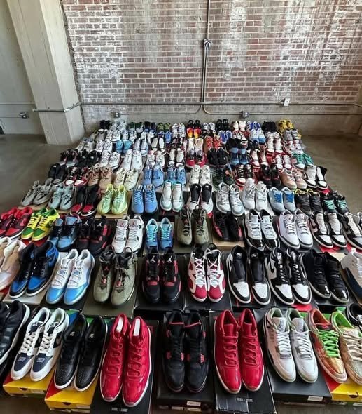 Overstocked shoes Air Jordan, Nikes, Adidas, Louis Vuitton still available. - Image 5