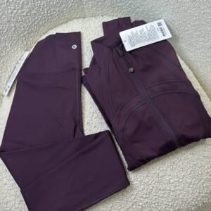 Ladies Lululemon sets restocked