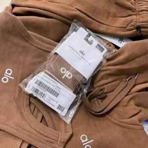 ALO YOGA CLOTHING PALLETS 